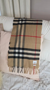 Burberry Beige 100% Cashmere Scarf - 3193