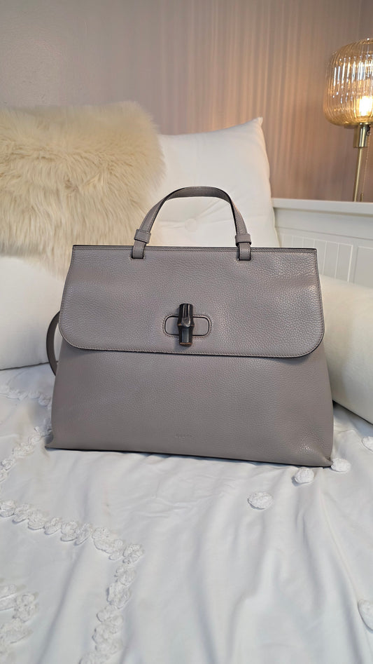 Gucci Grey Leather 2way Bag - G0301