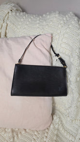 Louis Vuitton Black Epi Pochette Accessories Pouch - 3566