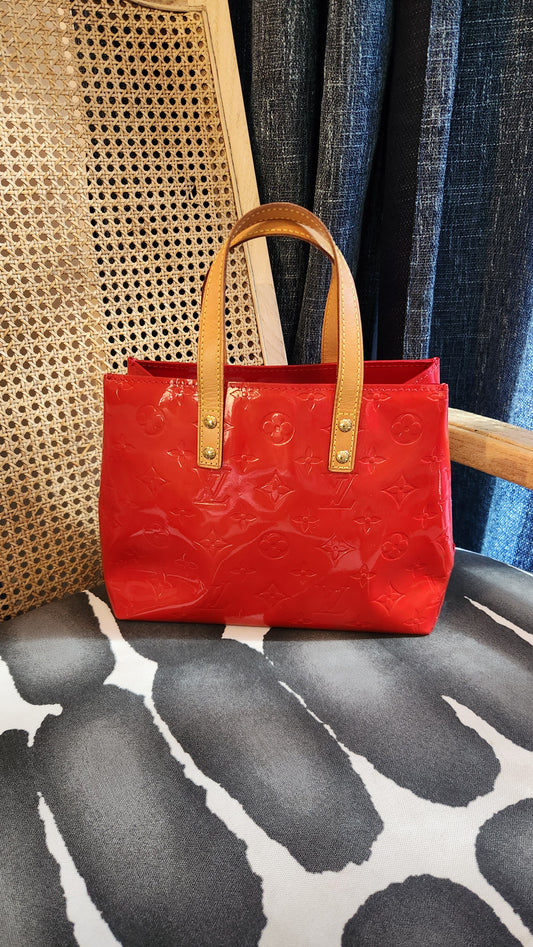 Louis Vuitton Red Vernis Reade PM Handbag - 3745