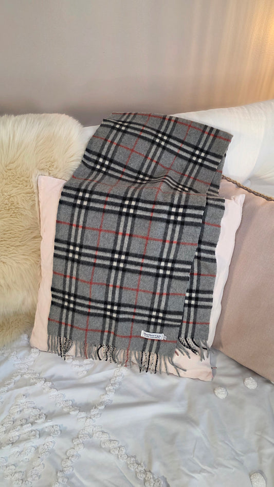 Burberry Gray 100% Cashmere Scarf - 3280