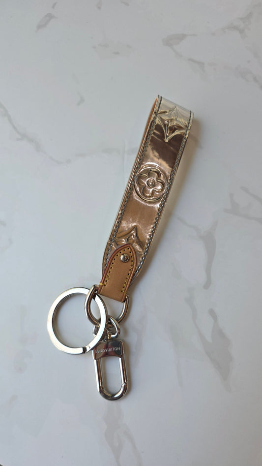 Louis Vuitton Silver Monogram Mirror Dragonne Charm - 3369