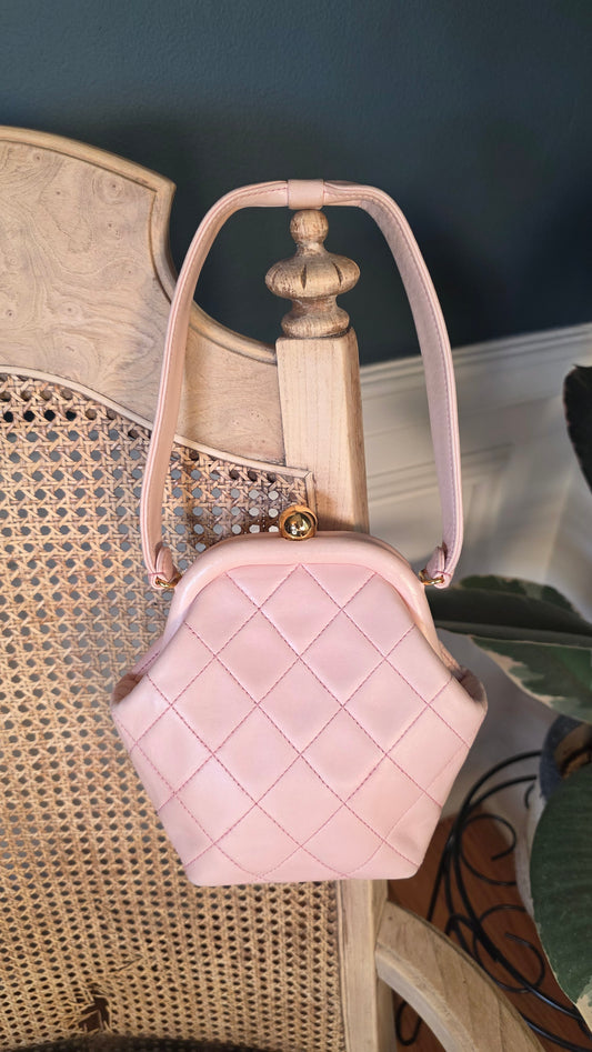 Chanel Matelasse Pink Lambskin Hand Bag - 3491