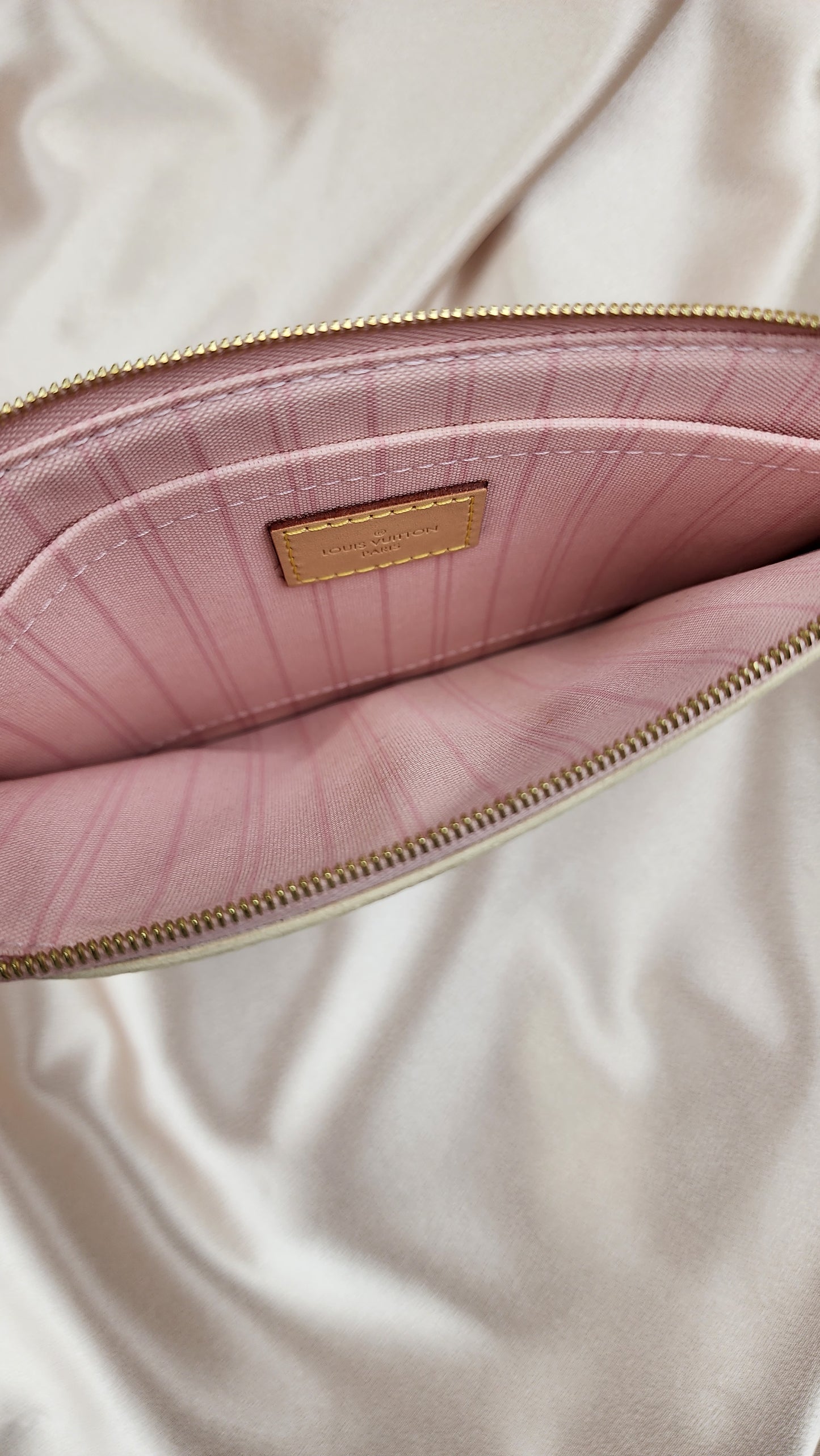 Louis Vuitton Damier Azur Neverfull Pouch MM Ballerina Pink