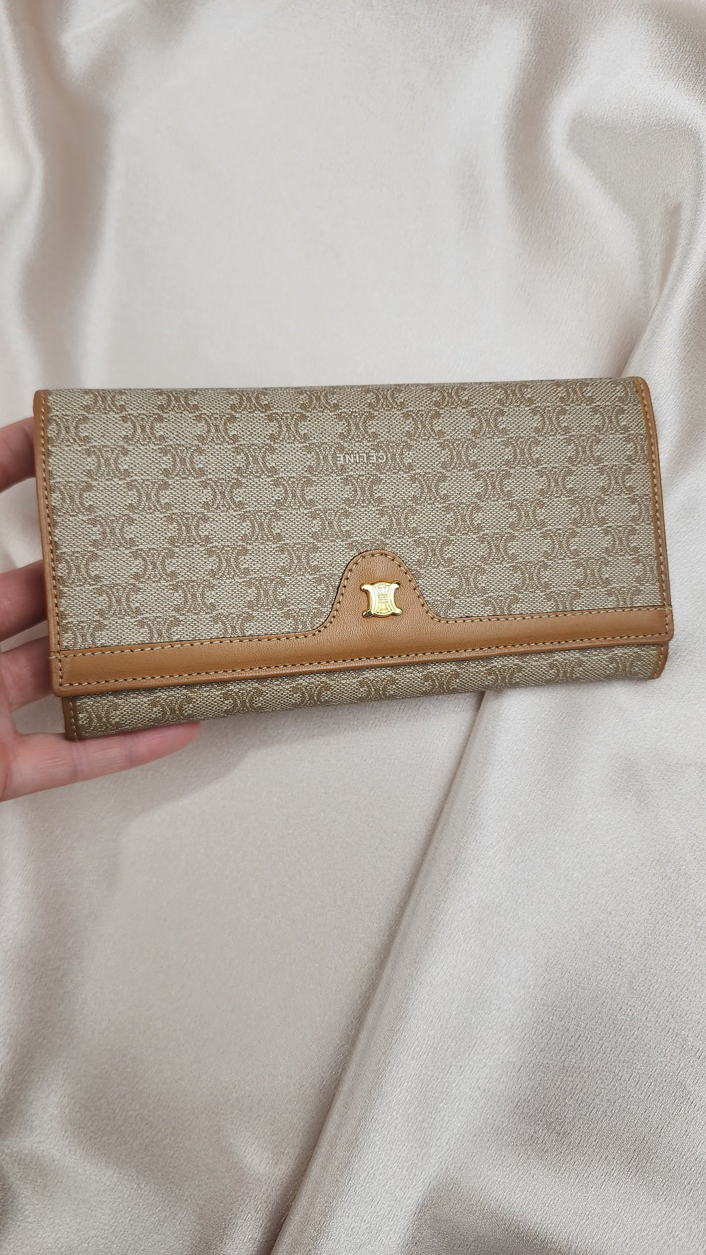 Vintage Celine Macadam Print Triomphe Beige Wallet