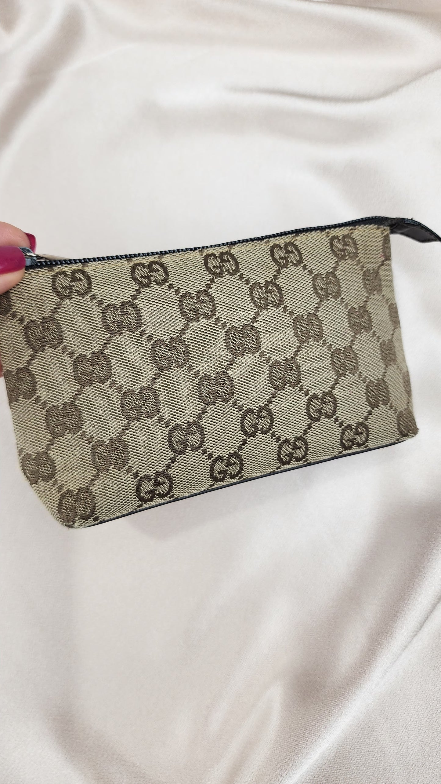 Gucci Supreme Cosmetics Pouch