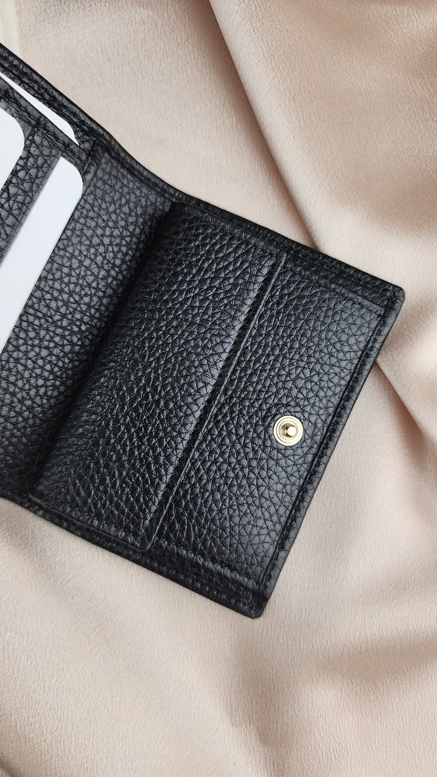 Gucci Soho Black Leather Wallet - BRAND NEW!