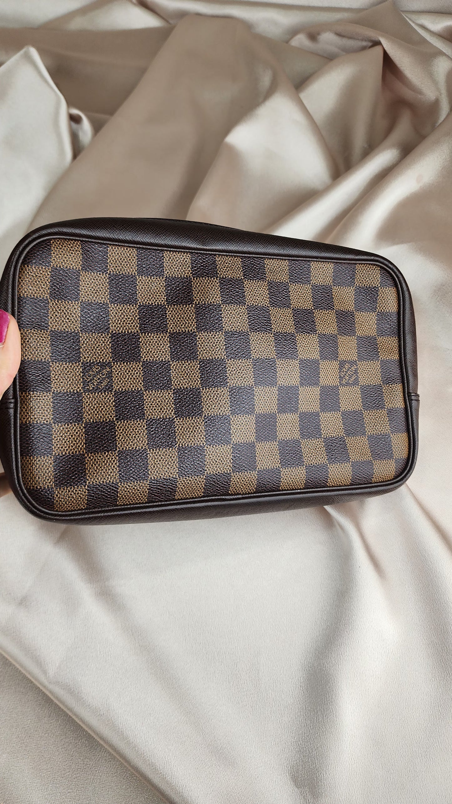 Louis Vuitton Damier Ebene Trousse 25