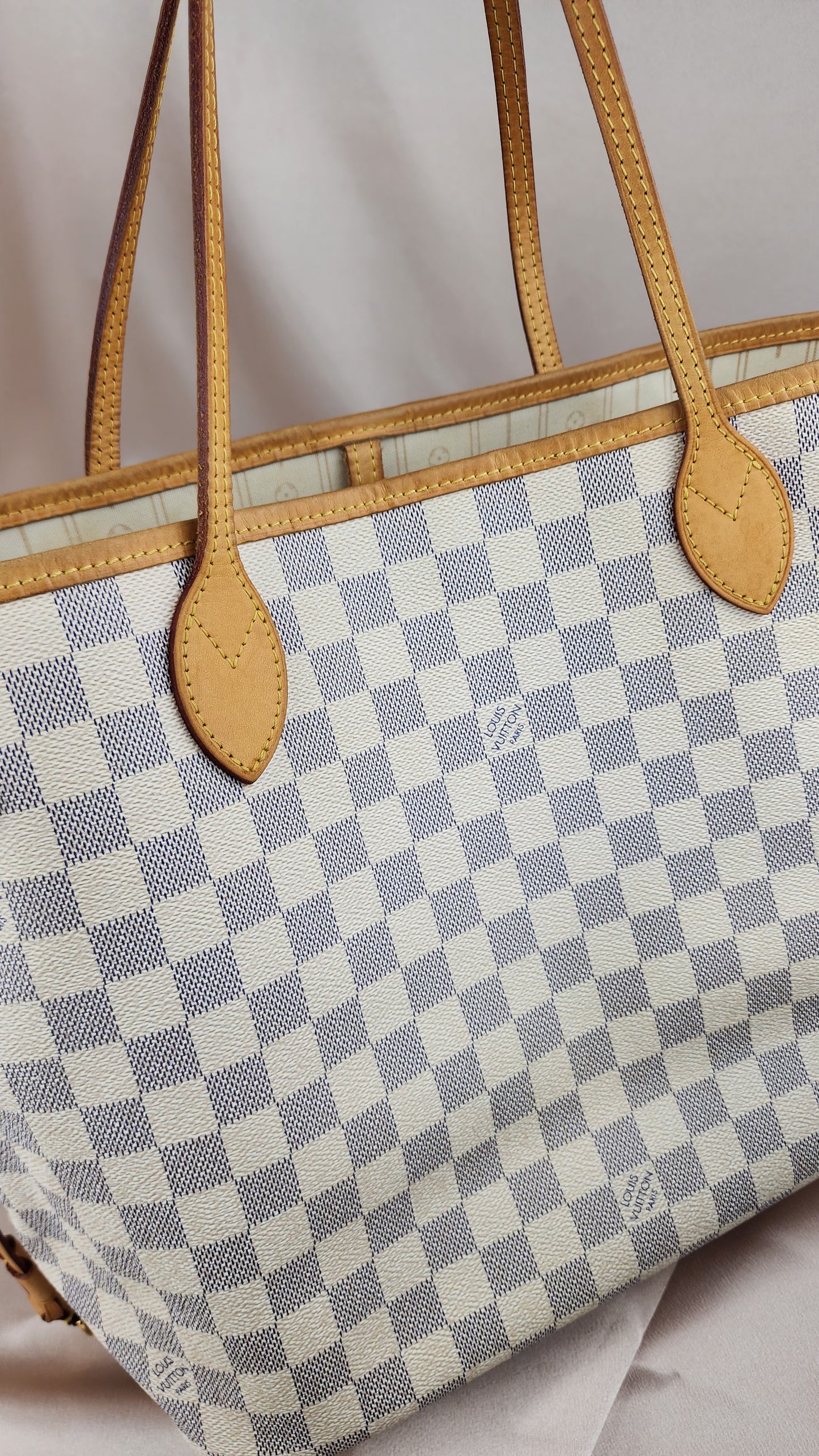 Louis Vuitton Damier Azur Neverfull MM