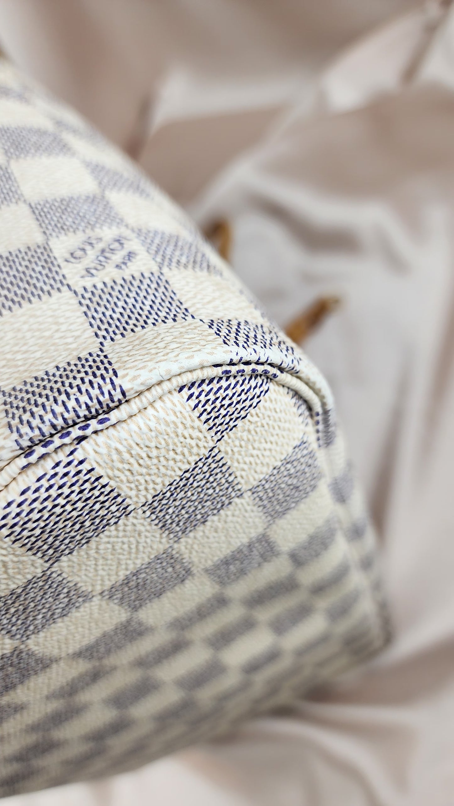 Louis Vuitton Damier Azur Neverfull MM