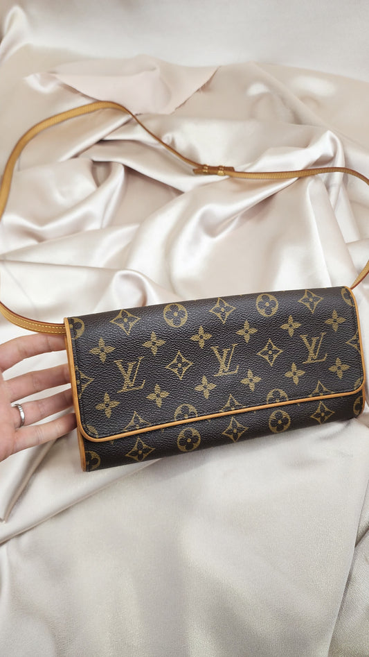 Louis Vuitton Twin Pochette GM