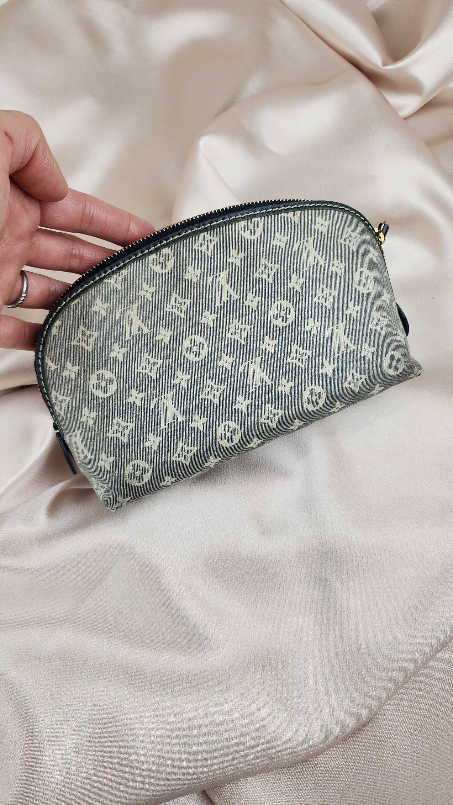 Louis Vuitton Monogram Idylle Cosmetics Pouch PM