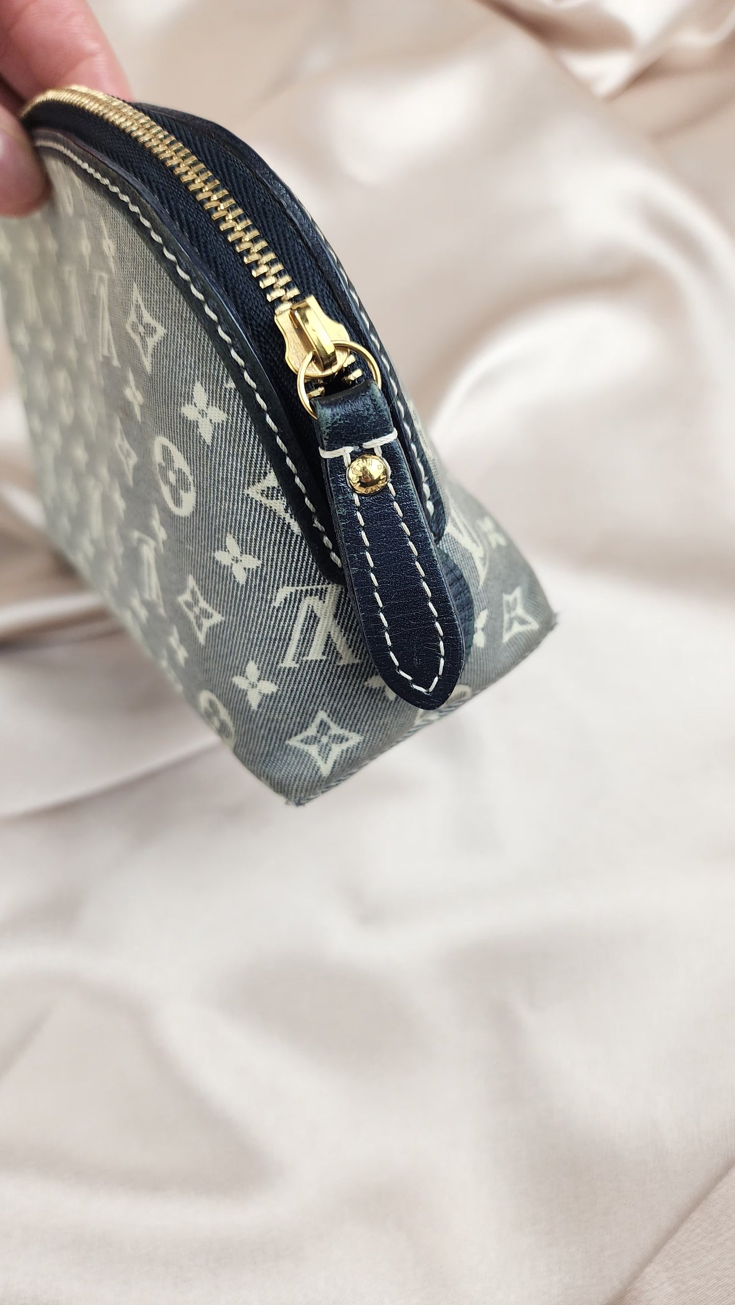 Louis Vuitton Monogram Idylle Cosmetics Pouch PM