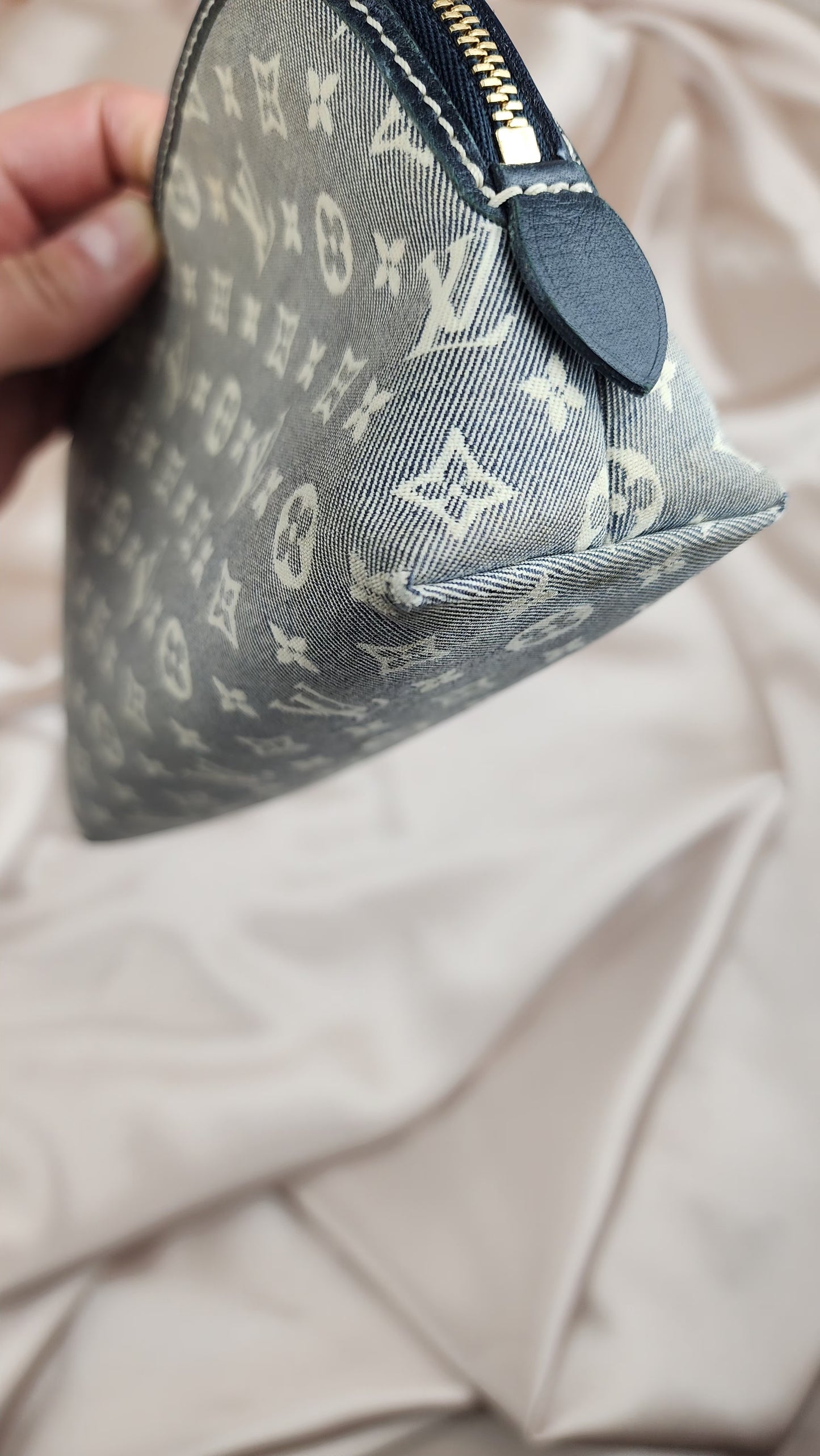 Louis Vuitton Monogram Idylle Cosmetics Pouch PM