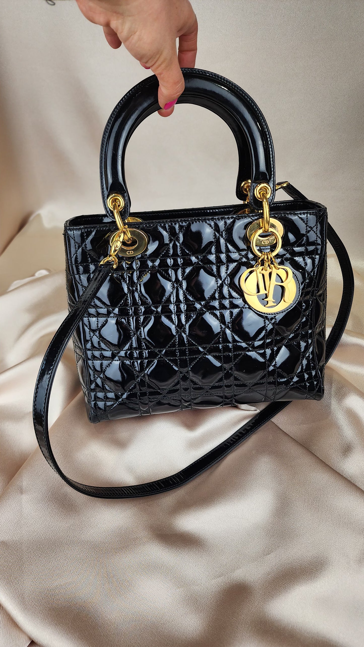 Dior Lady Dior Patent Black Medium