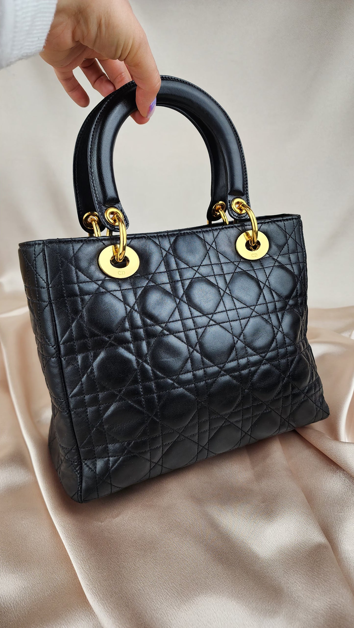 Lady Dior Medium, Black Soft Leather