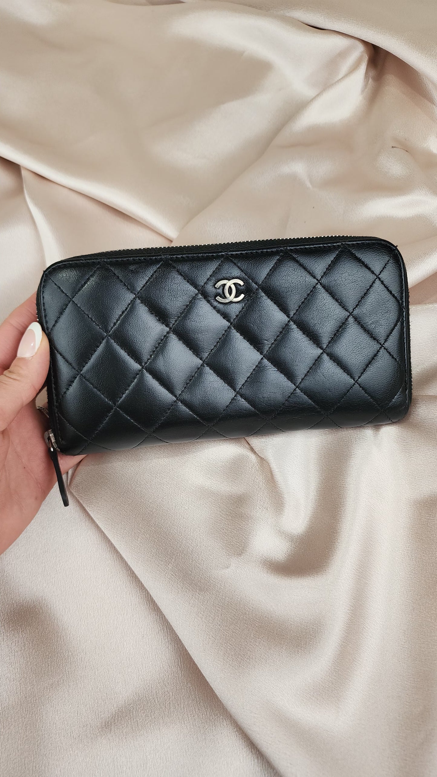 Chanel Long Lamb Skin Zippy Black Quilted Wallet - 593