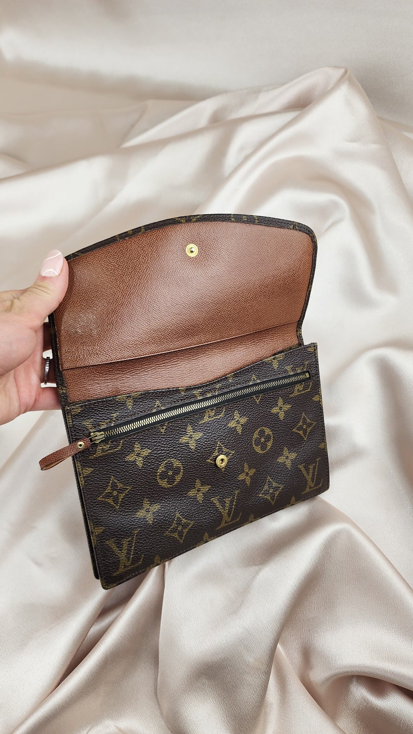 Louis Vuitton Rabat Clutch