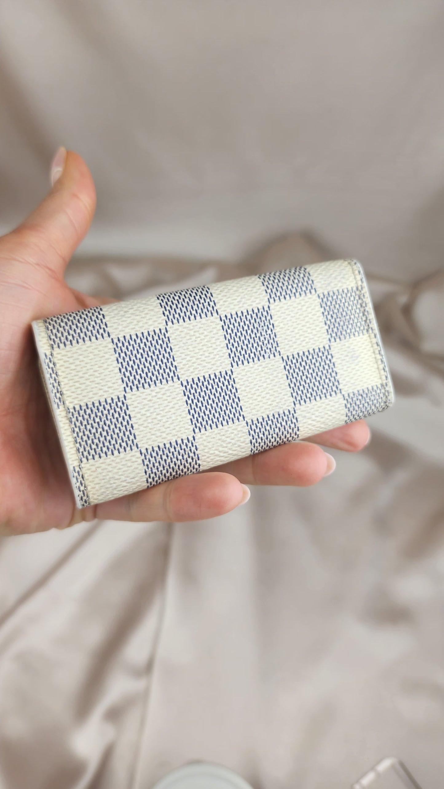 Louis Vuitton Damier Azur 4 Ring Key Holder - 653