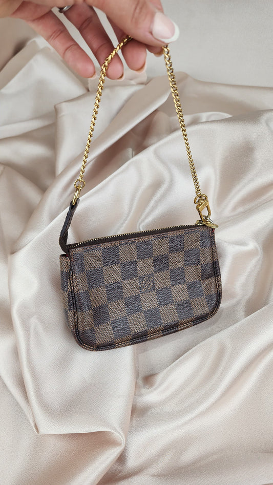 Louis Vuitton Damier Ebene Mini Pochette -729