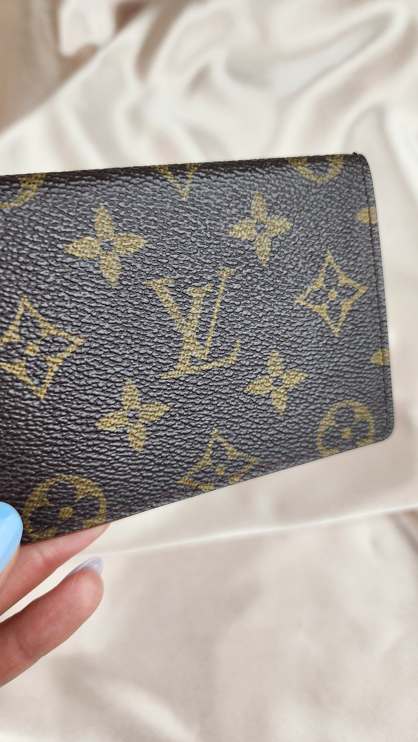 Louis Vuitton Monogram Porte 2 Card Case - 755