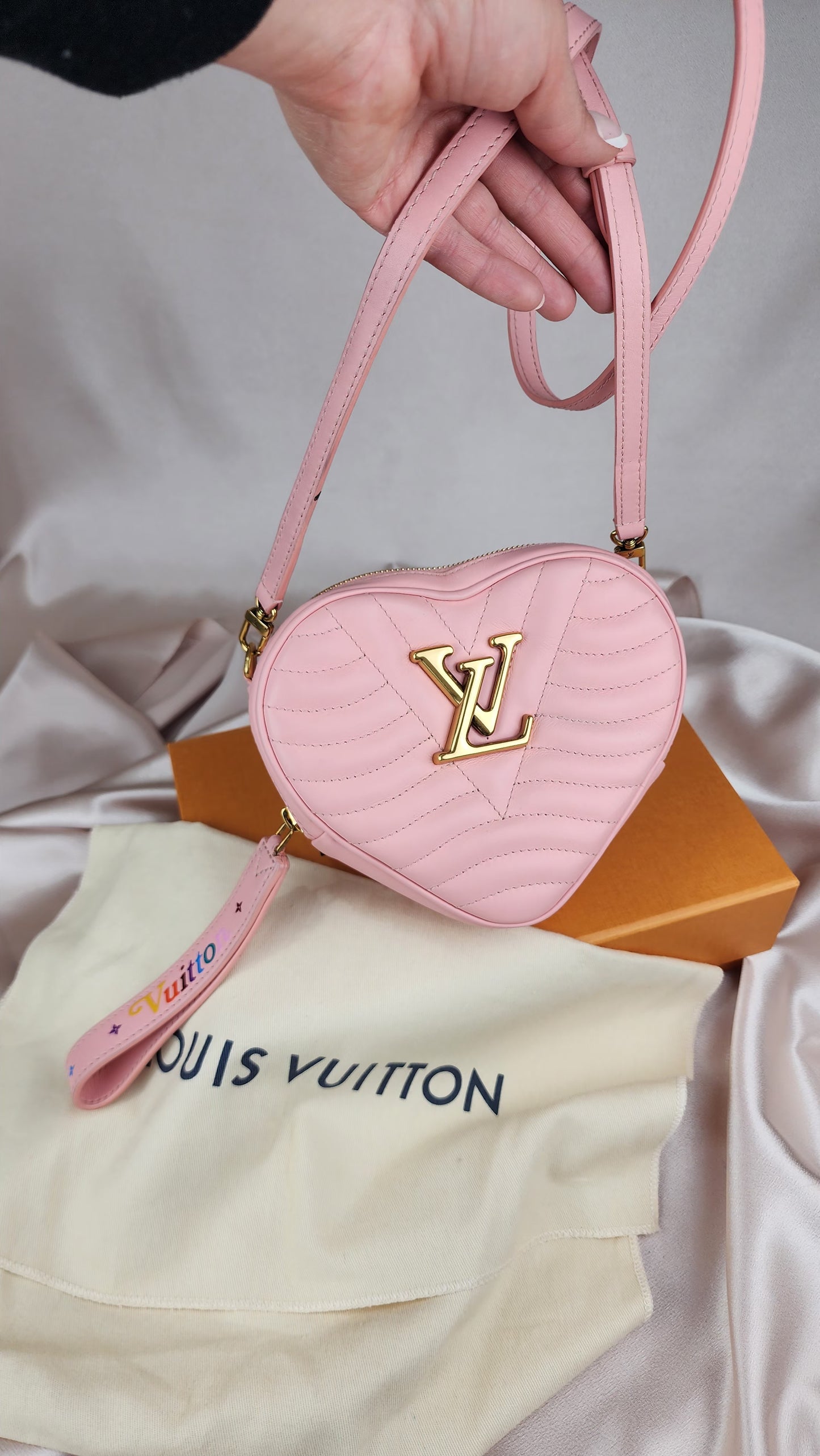 Louis Vuitton New Wave Heart Bag - 797