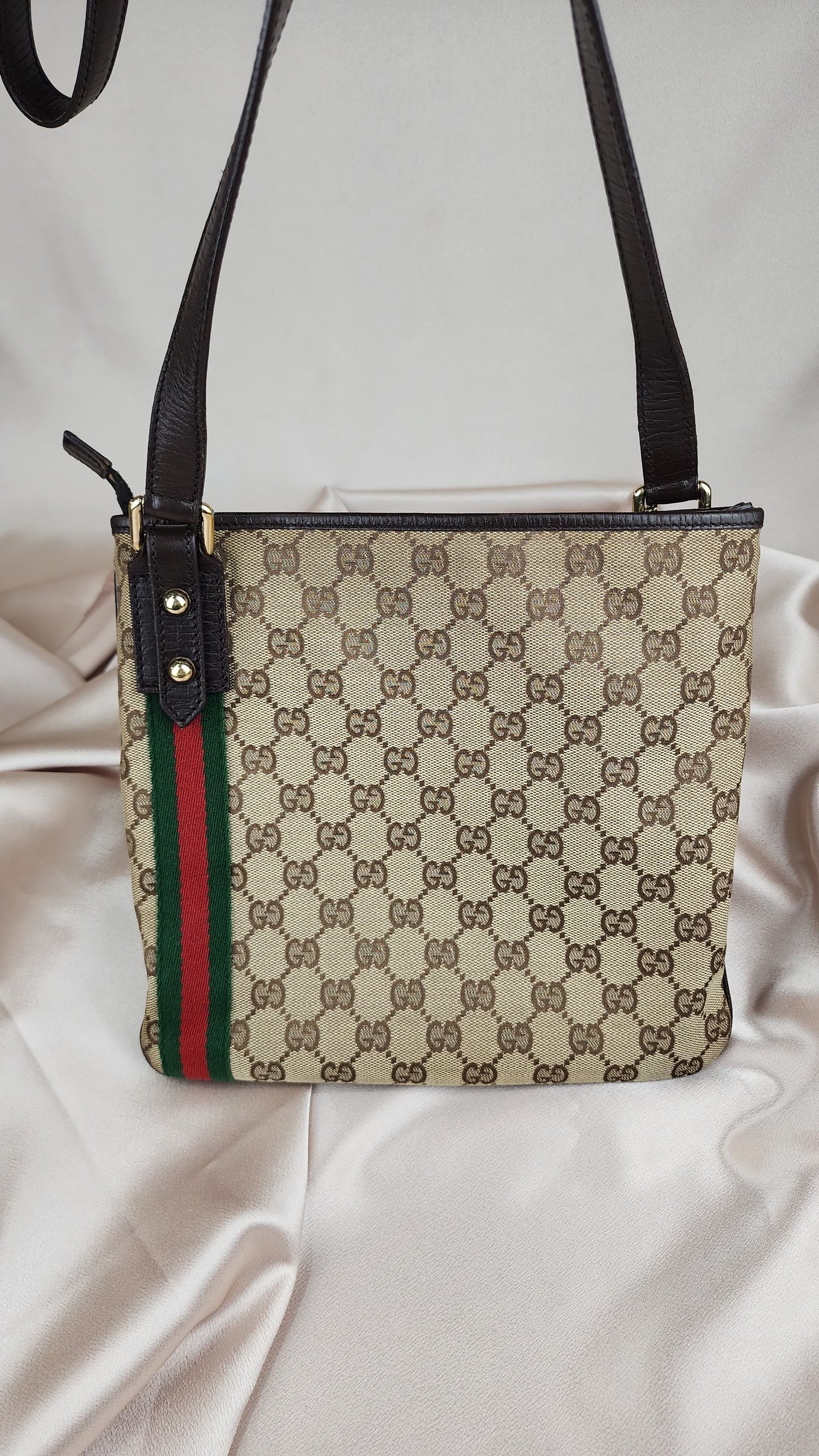 Gucci Crossbody Sherry Line Bag -758