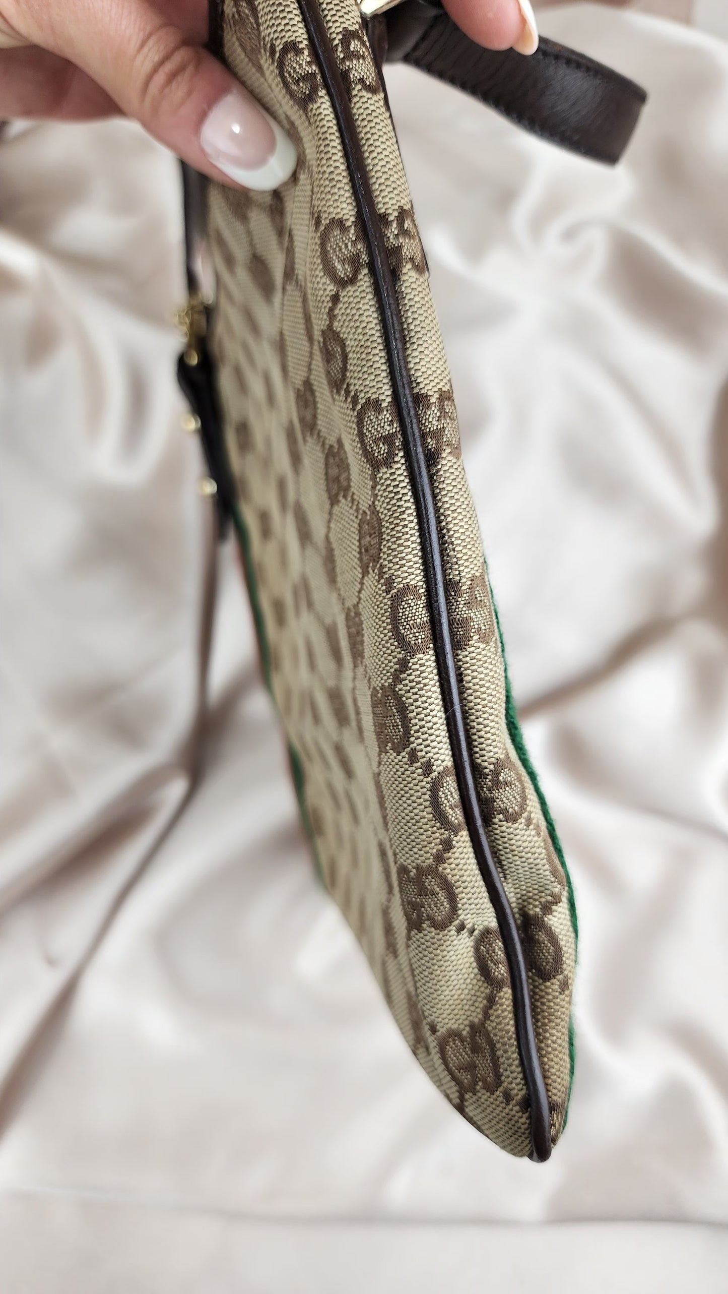 Gucci Crossbody Sherry Line Bag -758