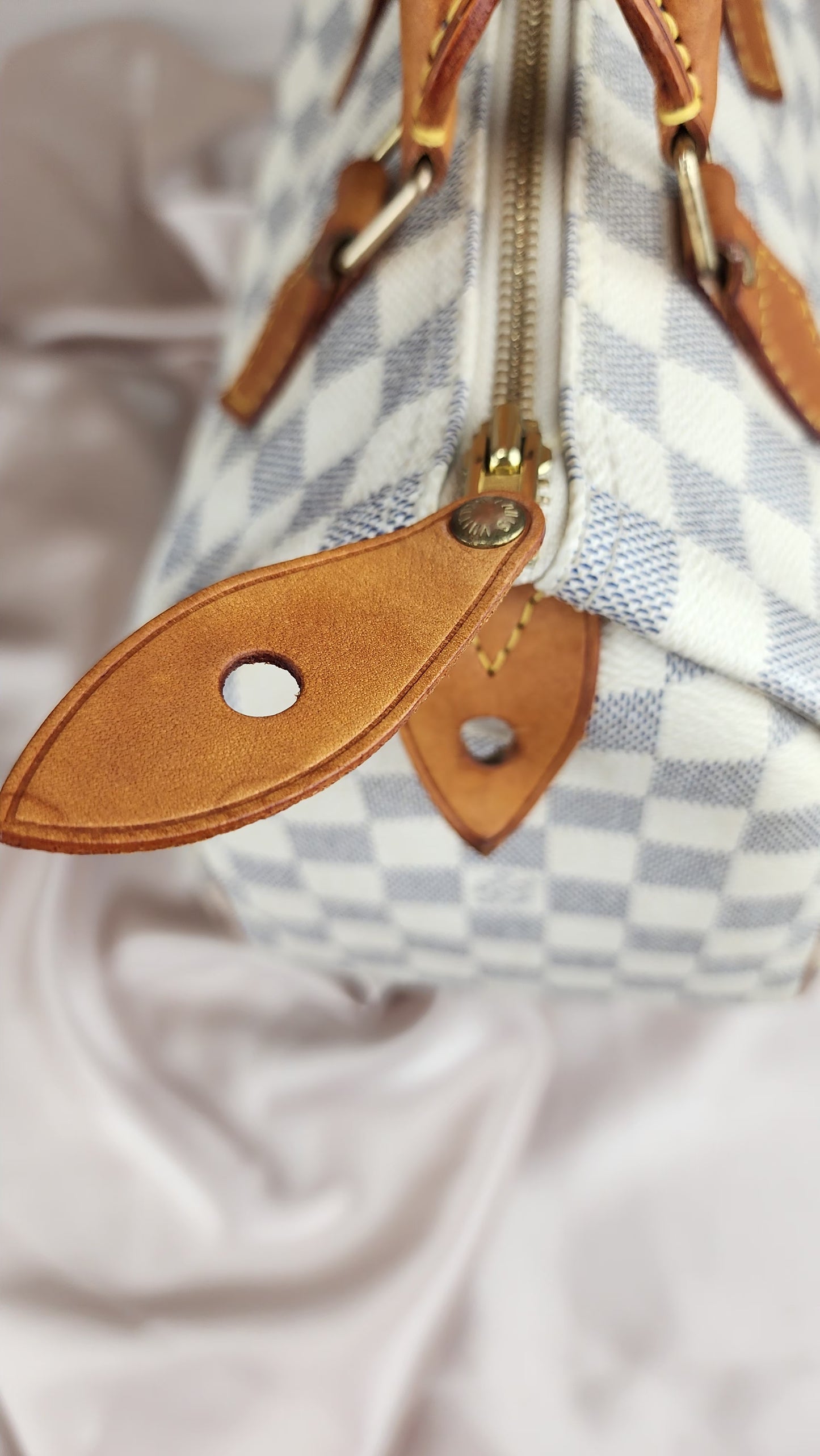 Louis Vuitton Damier Azur Speedy 25 - 820