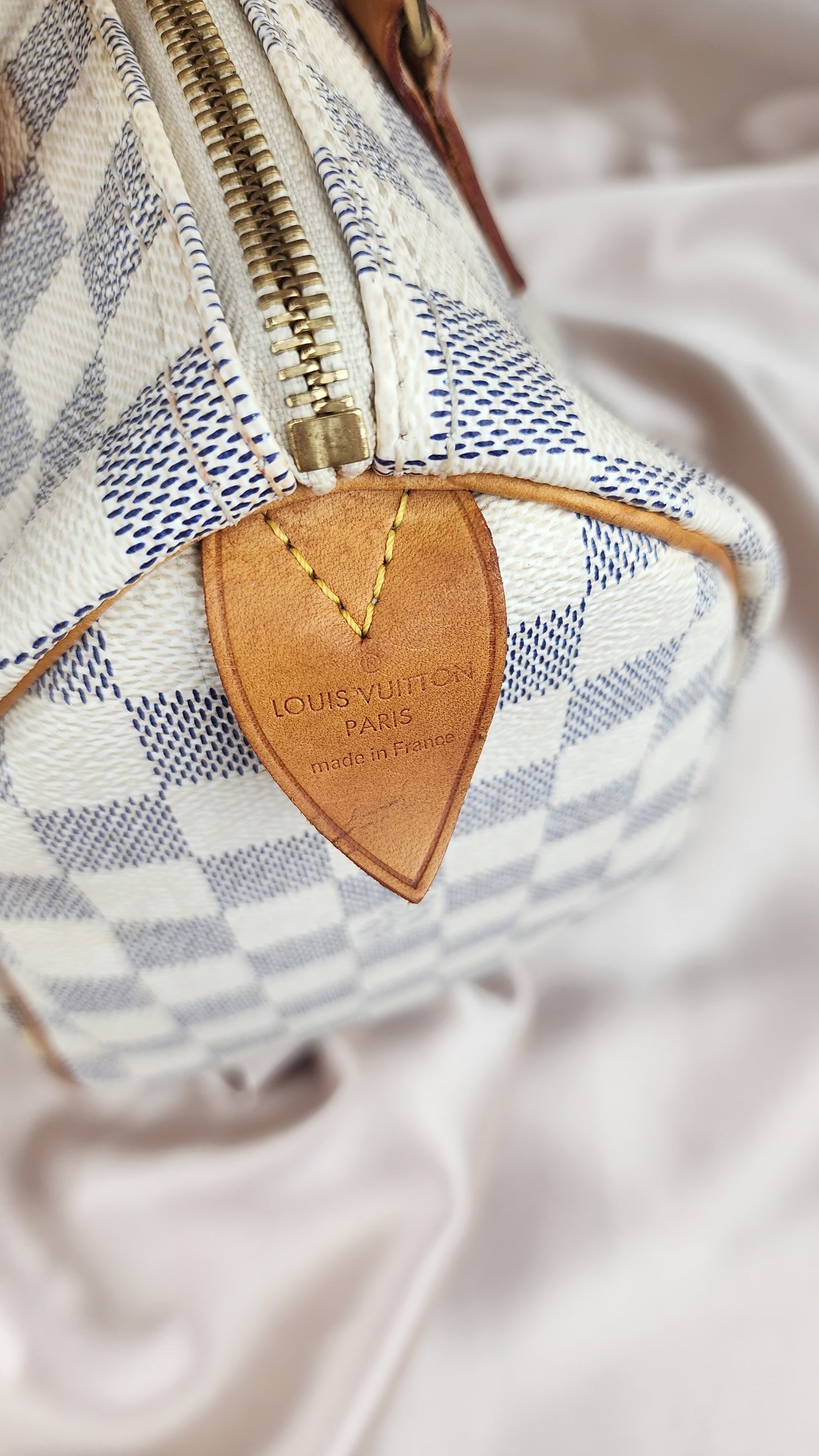 Louis Vuitton Damier Azur Speedy 25 - 820