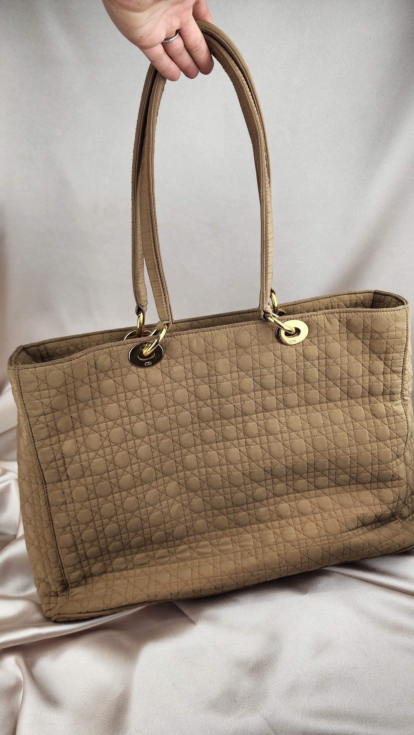 Christian Dior Canage Vintage Beige Tote - 127