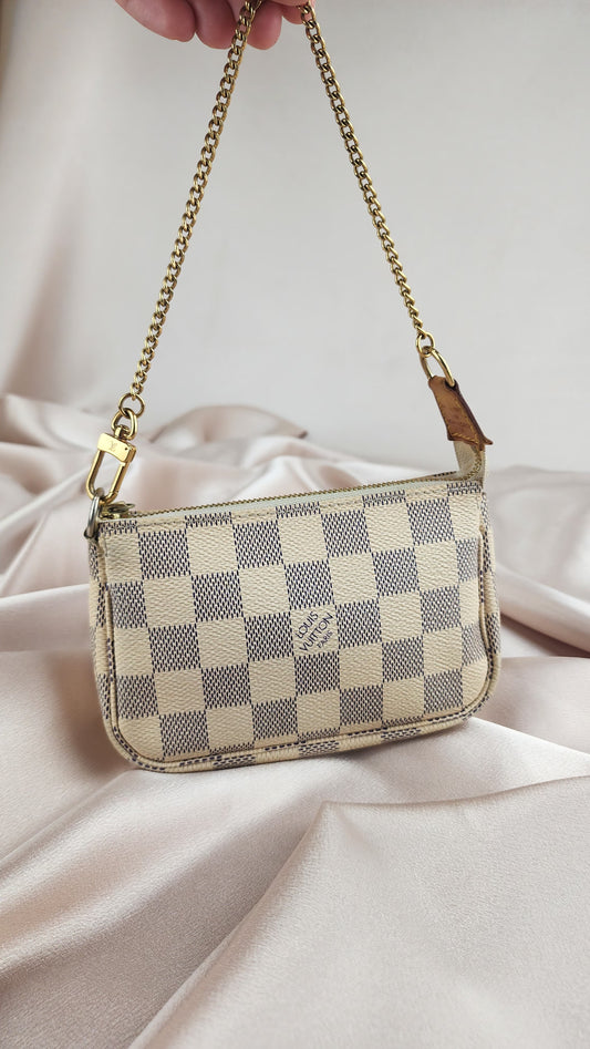 Louis Vuitton Damier Azur Mini Pochette Accessoires Pouch - 903