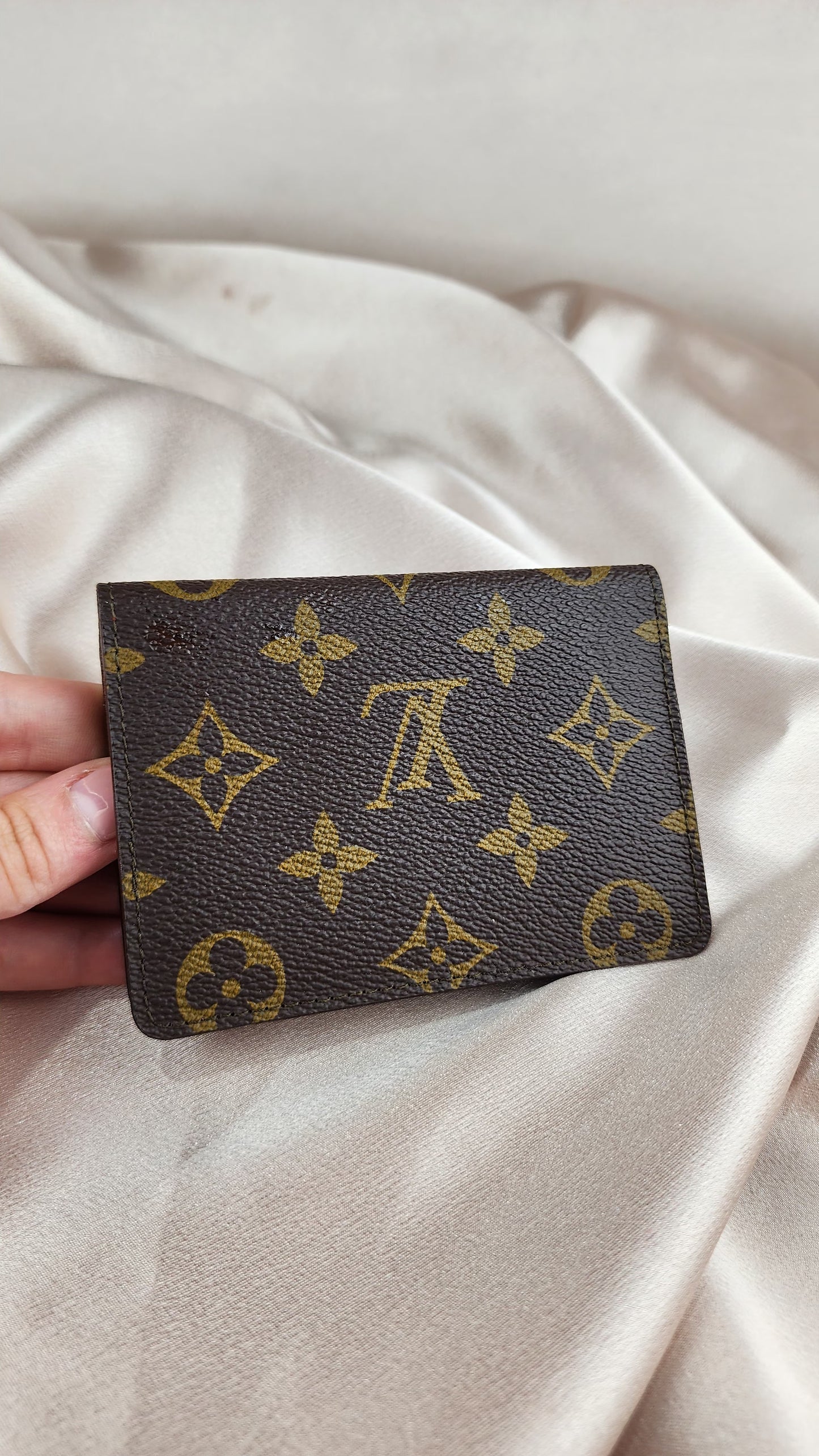 Louis Vuitton Monogram Porte 2 Cartes Vertical Pass Card Case - 925