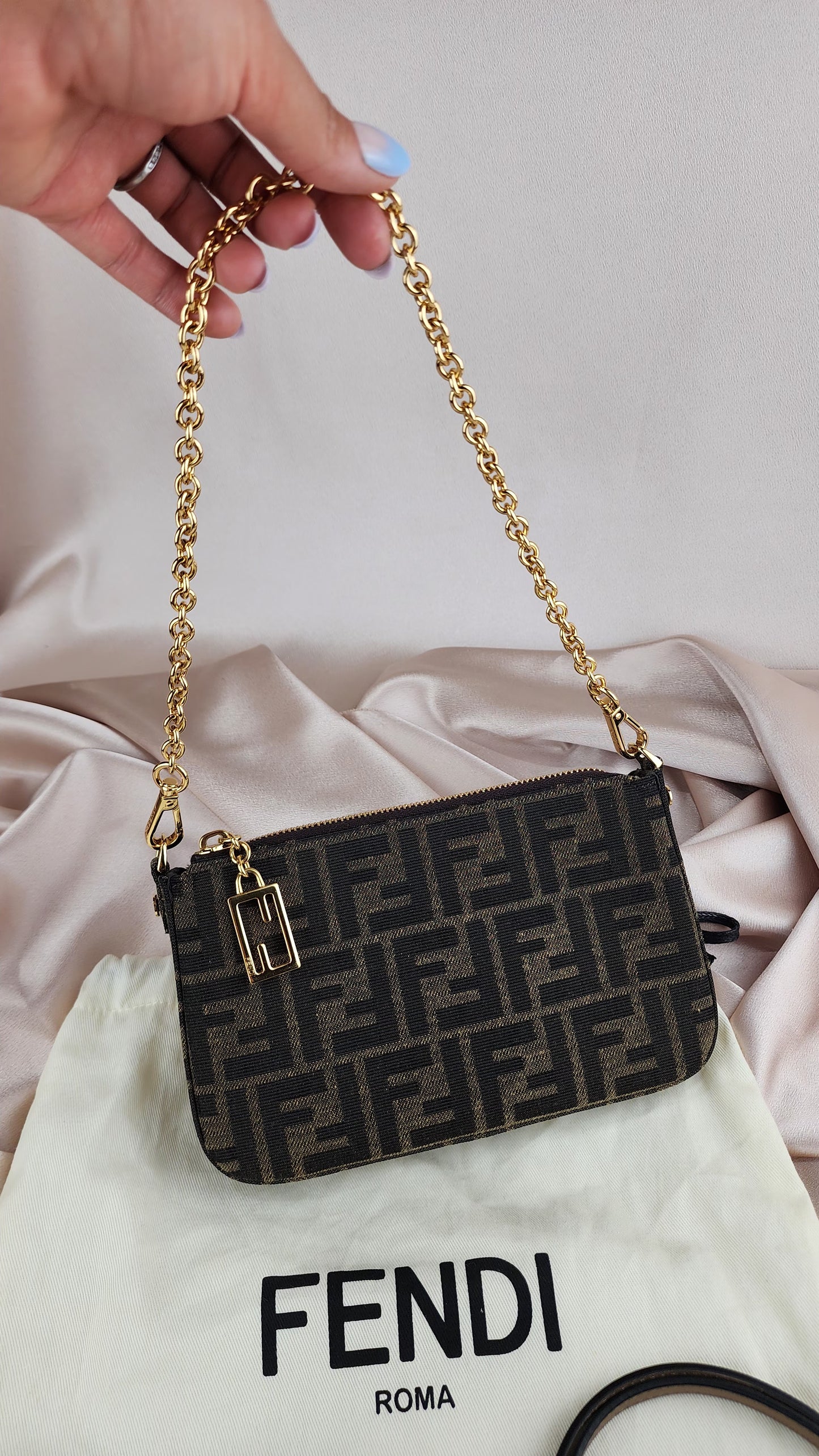 Fendi Baguette Pouch Brown with Chain - 0282