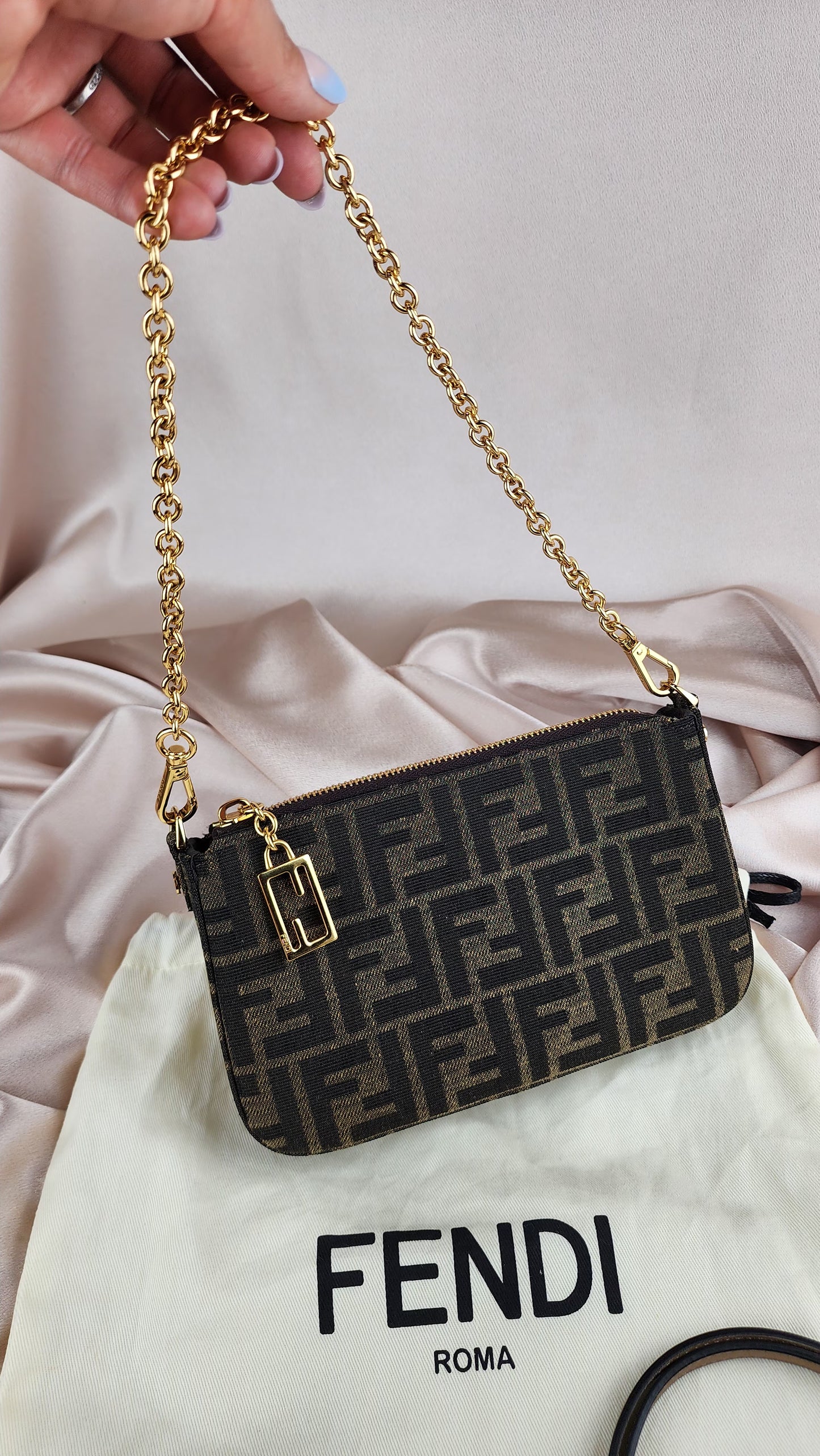 Fendi Baguette Pouch Brown with Chain - 0282