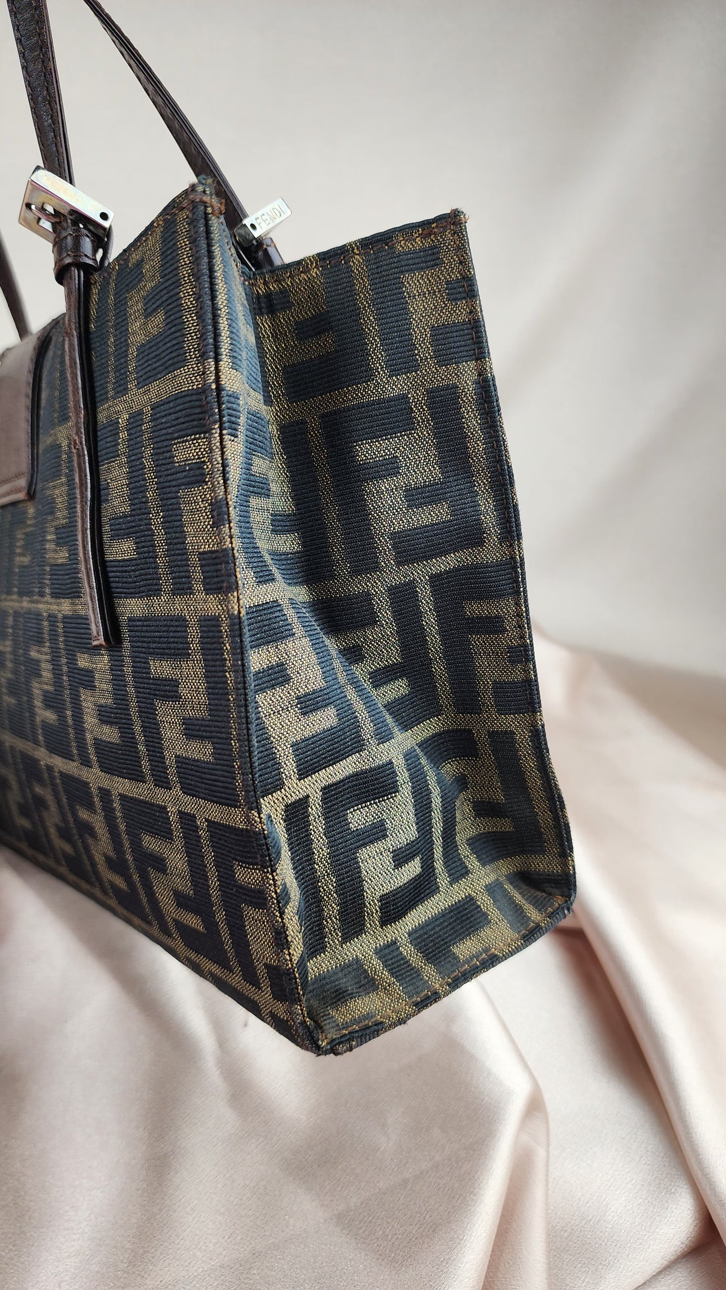 Fendi Zucca Print Handbag Tote - 953