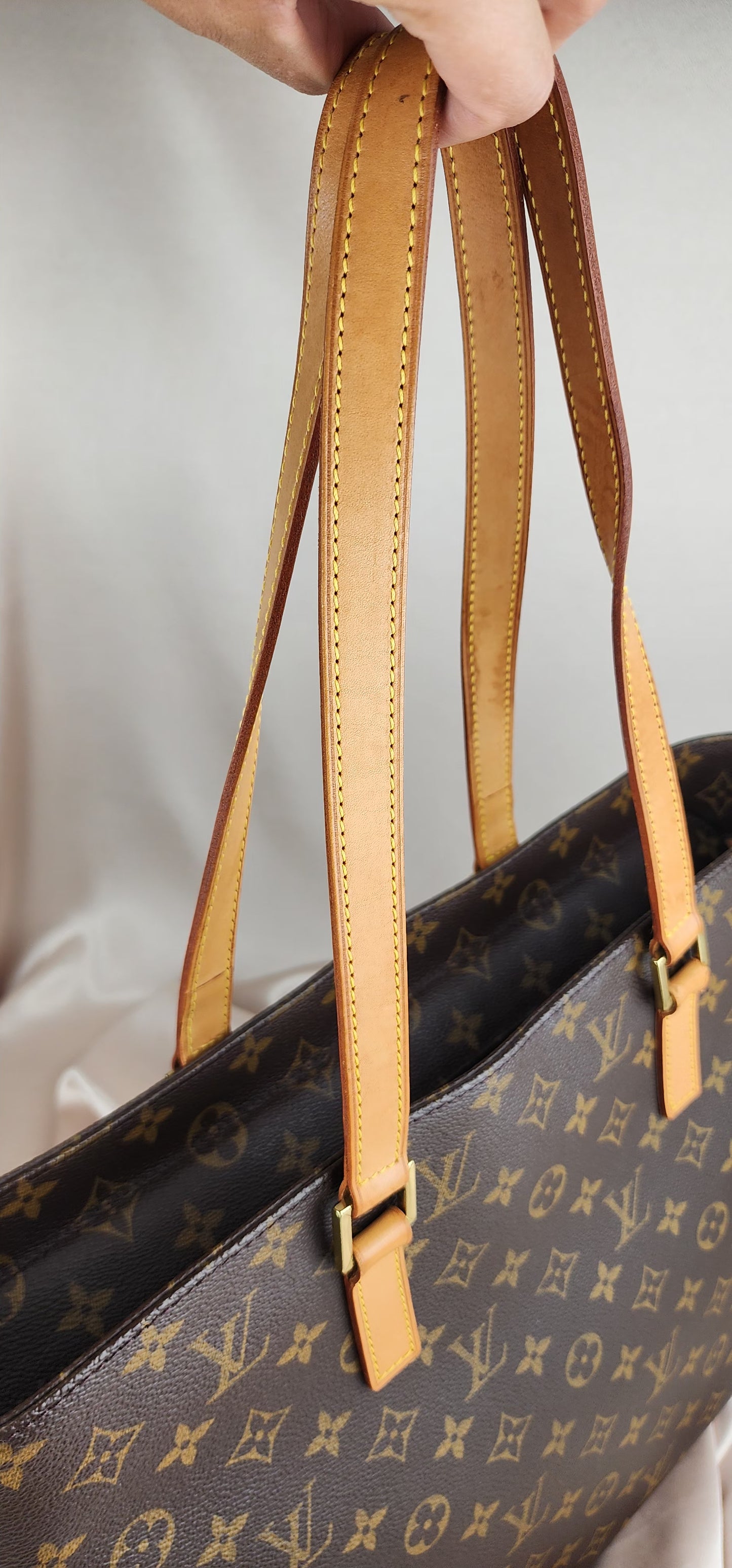 Louis Vuitton Monogram Luco Tote - 960