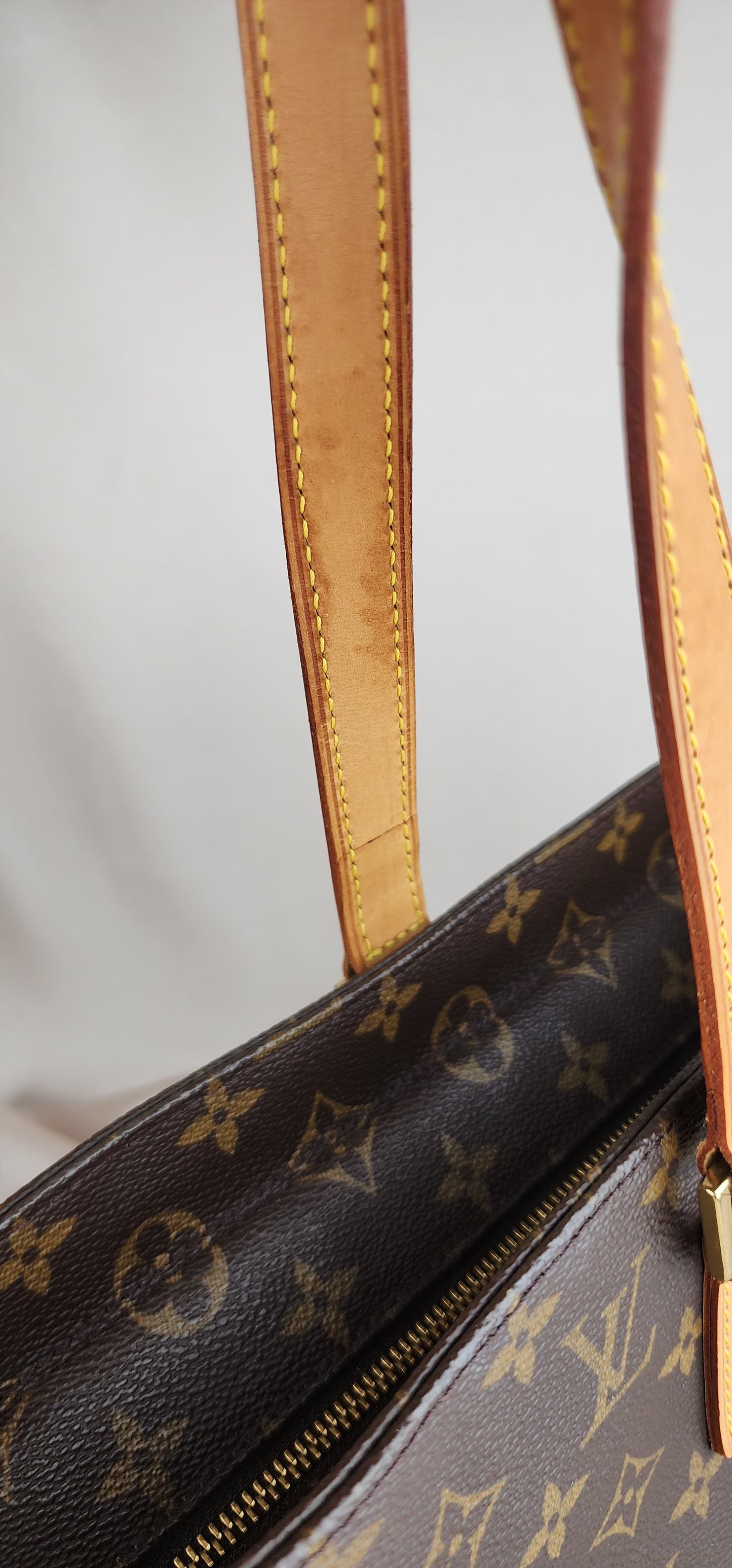 Louis Vuitton Monogram Luco Tote - 960