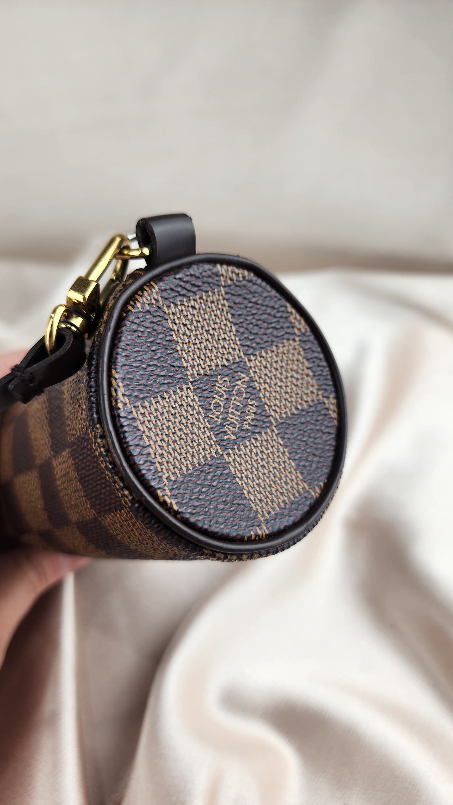 Louis Vuitton Damier Ebene Papillon Pouch - 1015