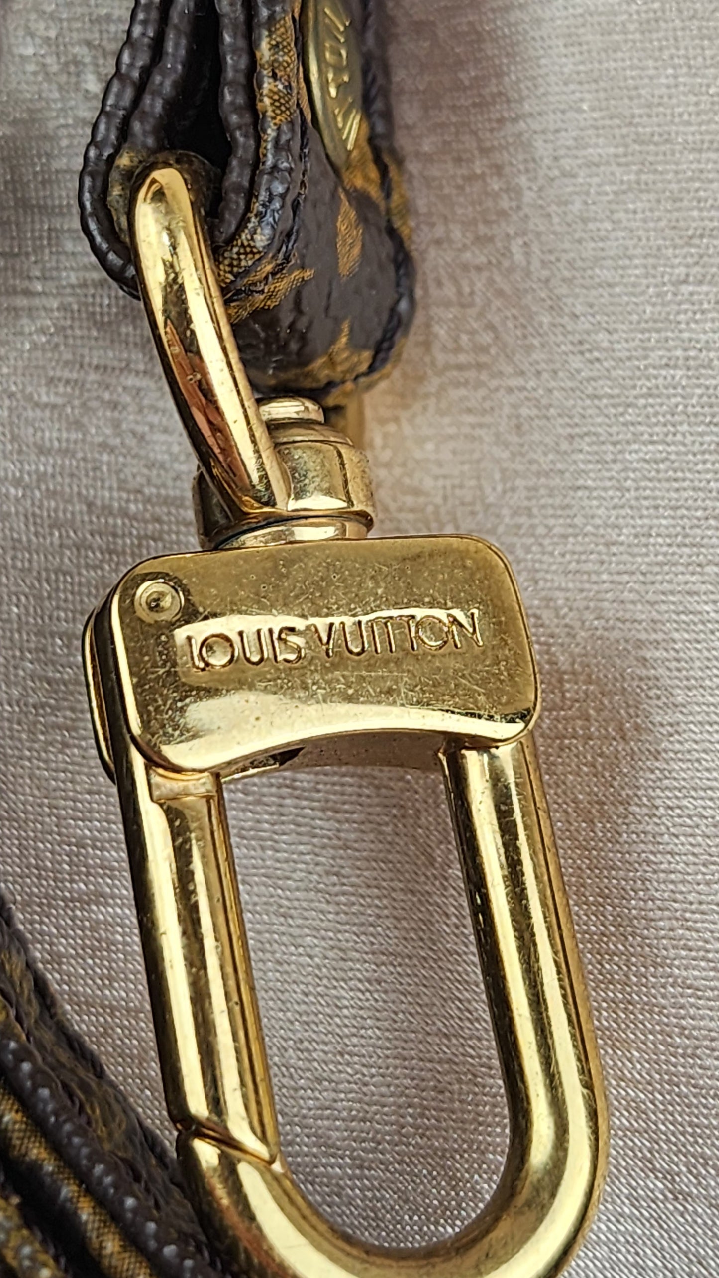 Louis Vuitton Monogram Shoulder Strap - 1010