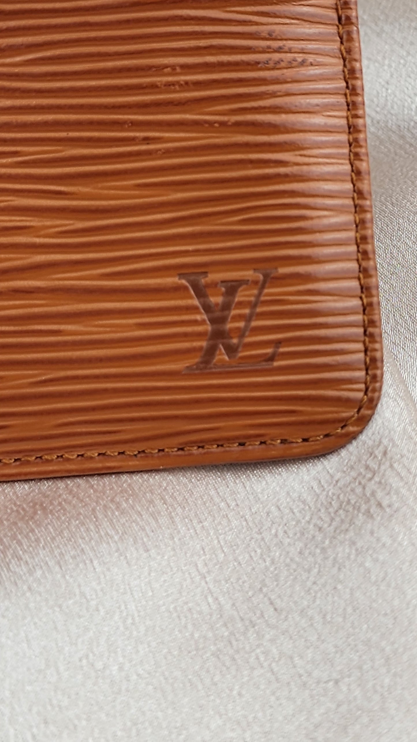 Louis Vuitton Brown Epi Cles Coin Purse - 1014