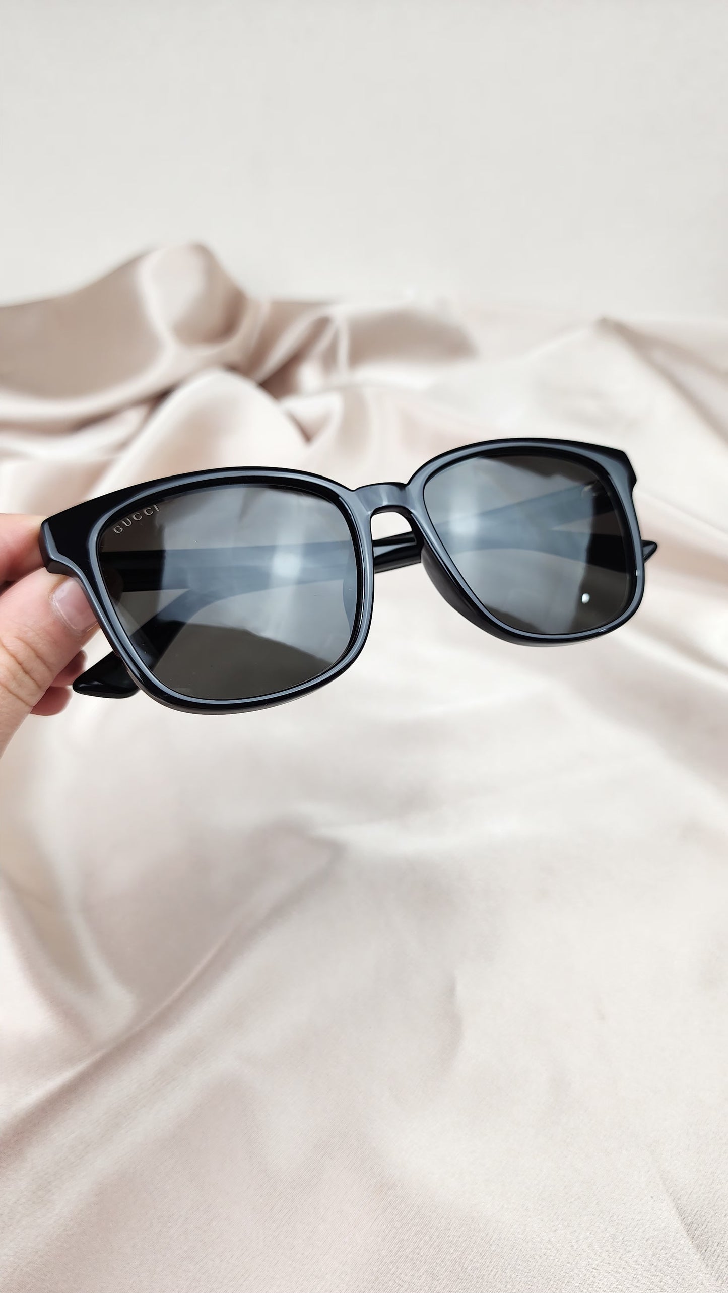 GUCCI Black and Gold GG Sunglasses - 1108