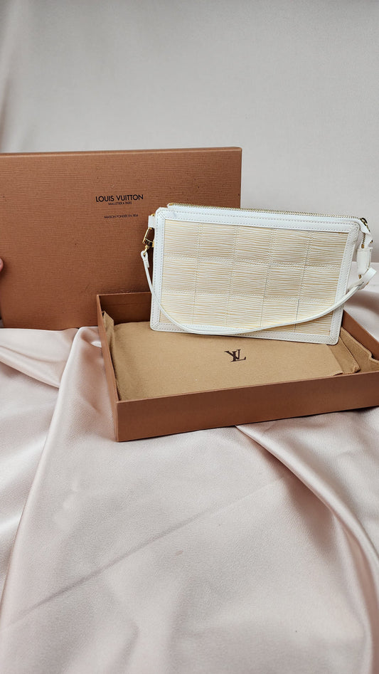 Louis Vuitton Epi Stretch Delmonico Pouch Cream 50873A - 986