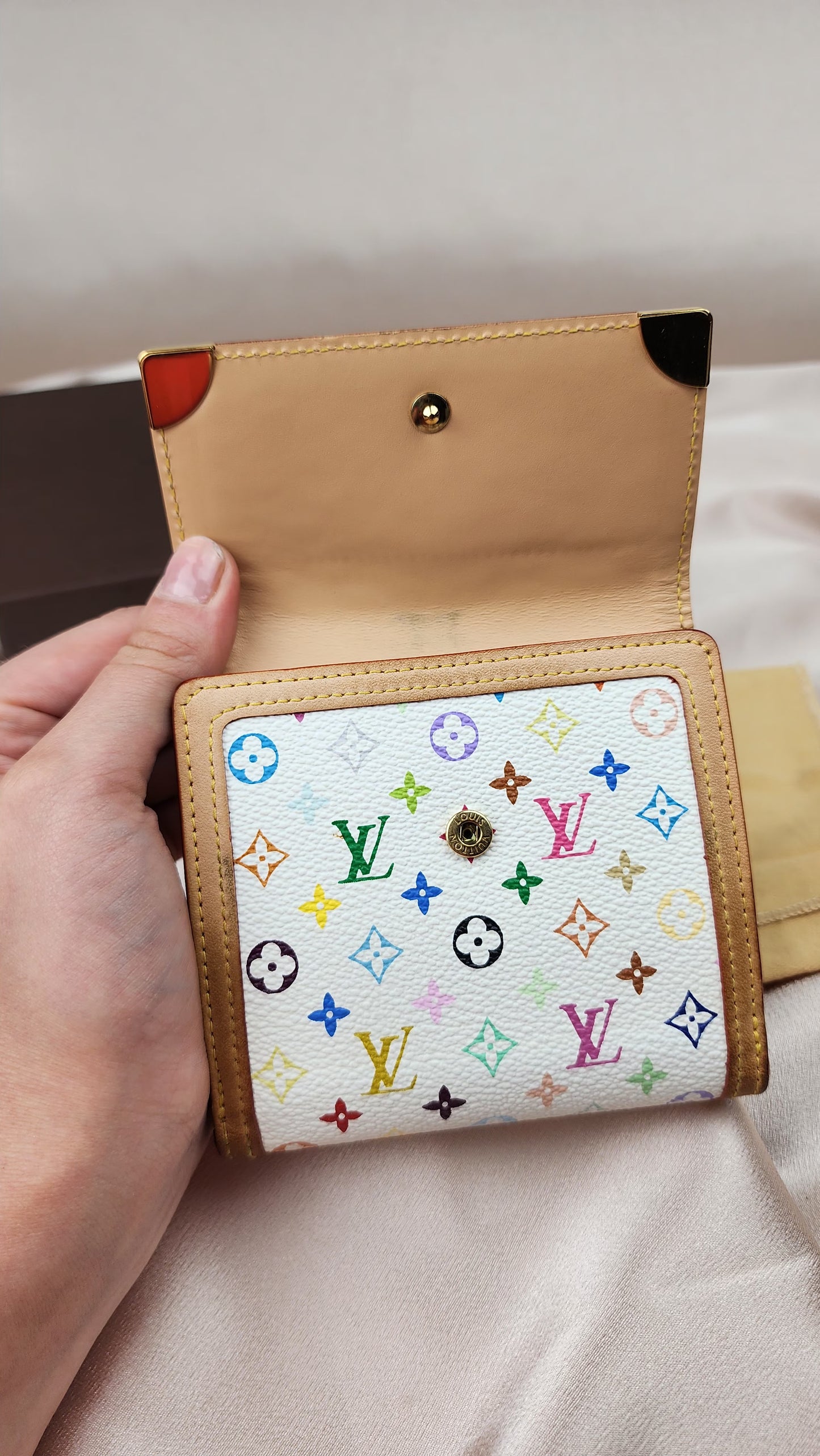 Louis Vuitton Multicolor Porte Monnaie Billets Cartes Credit - 988