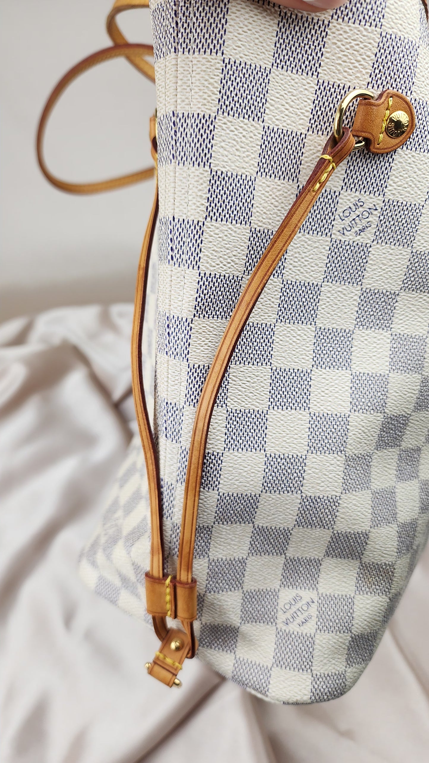 Louis Vuitton Damier Azur Neverfull MM Tote Bag - 1161