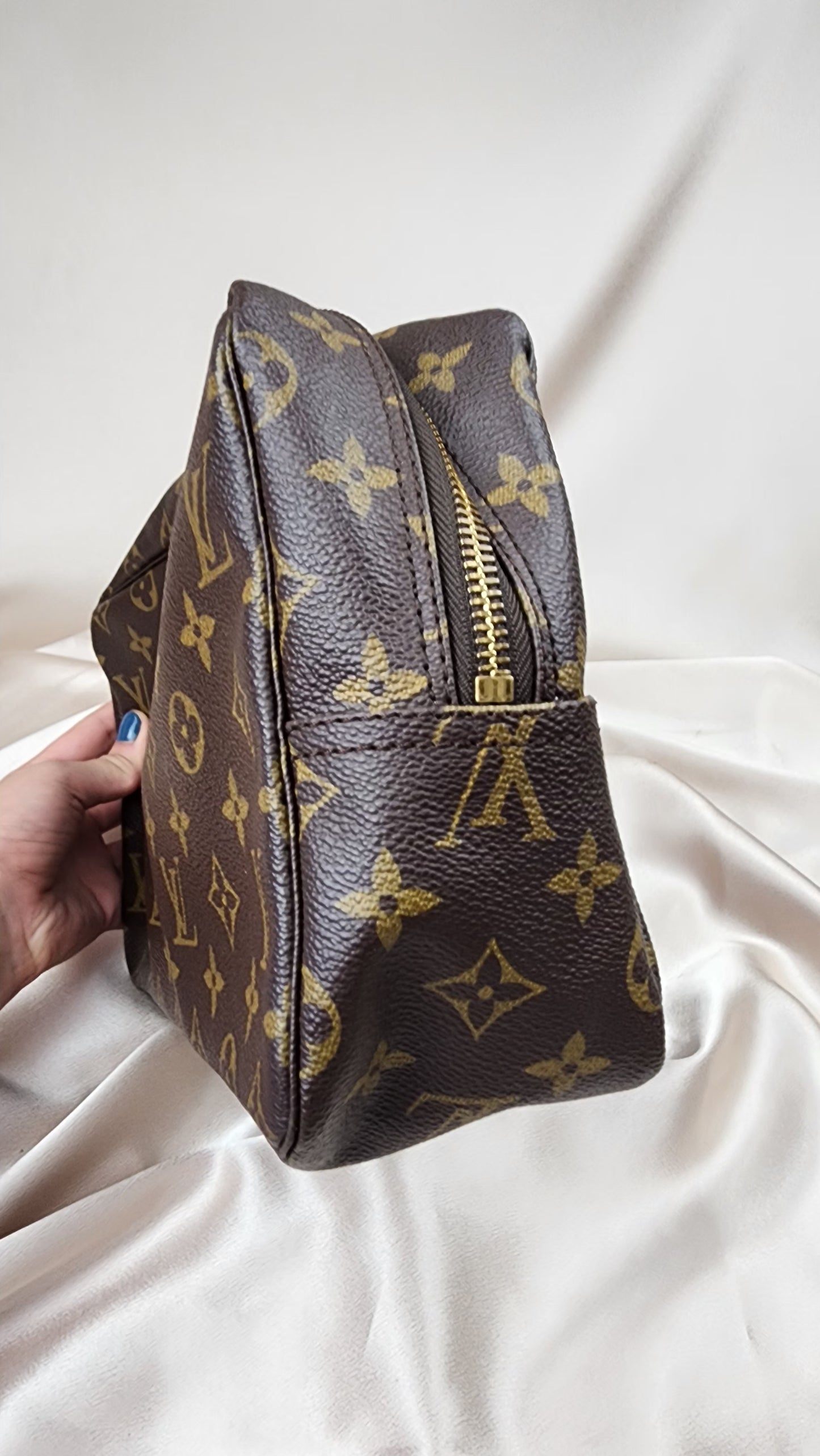 Louis Vuitton Monogram Trousse Toilette 28 - 1148