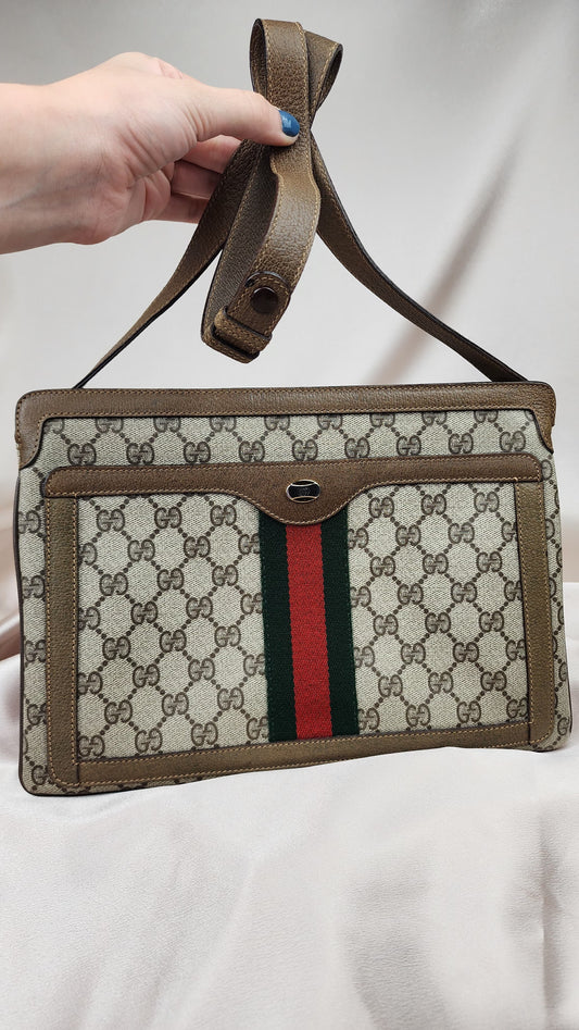 Gucci GG Supreme Sherry Line Shoulder Bag - 1170