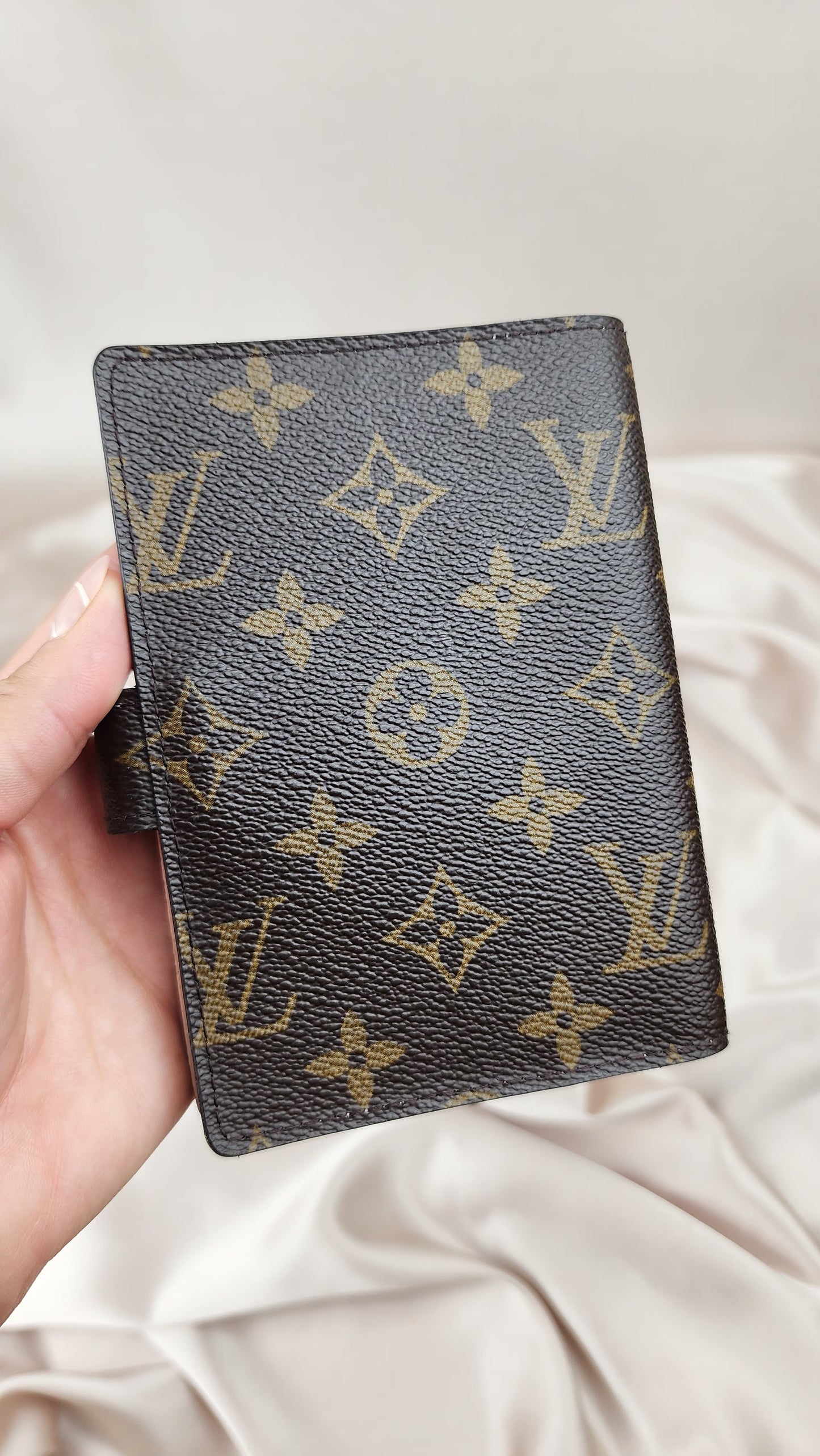 Louis Vuitton Koala Monogram PM Agenda - 1195