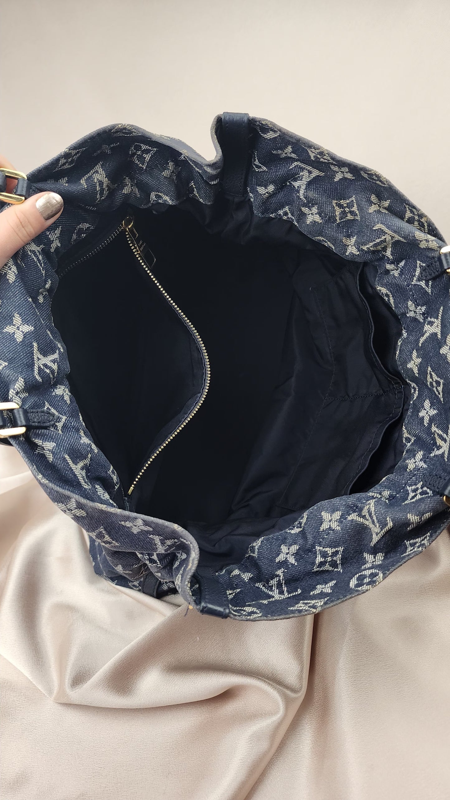 Louis Vuitton Noefull Blue Denim Tote - 1271