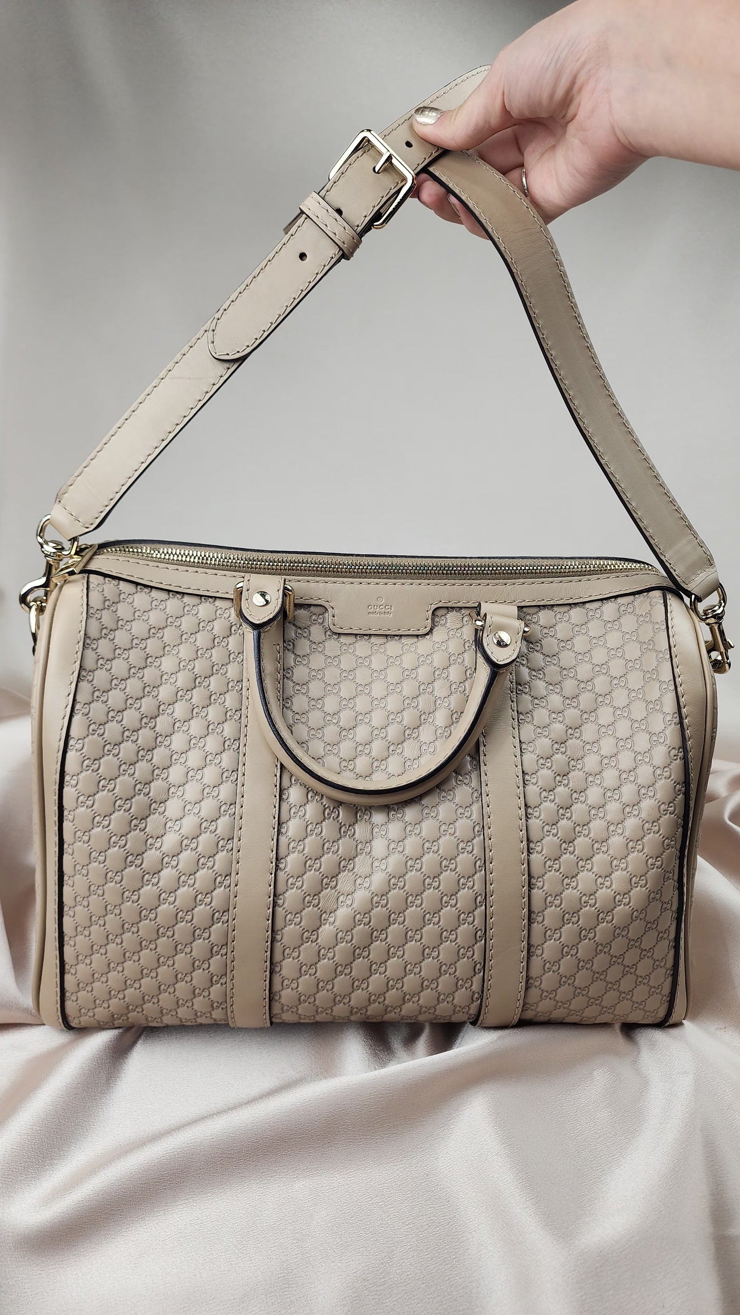 Gucci Guccissima Leather  Boston Bag with Strap - 0640